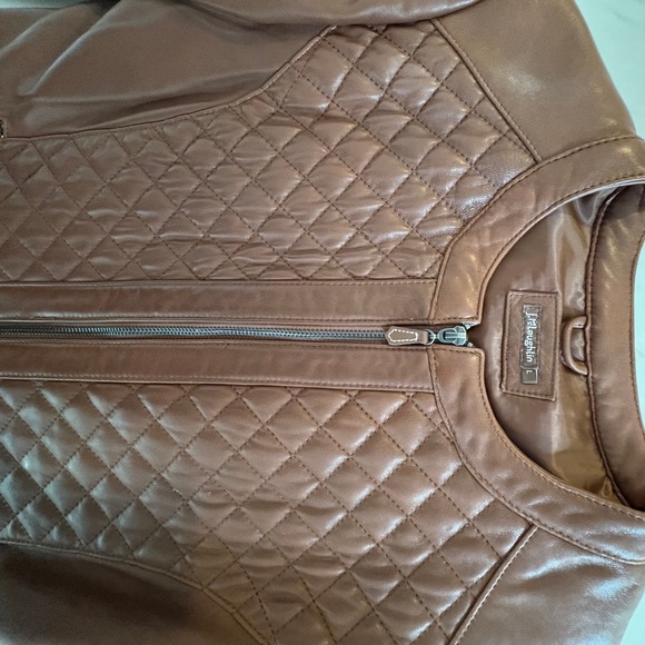 J. McLaughlin Quilted Leather Short Jacket - Picture 6 of 15